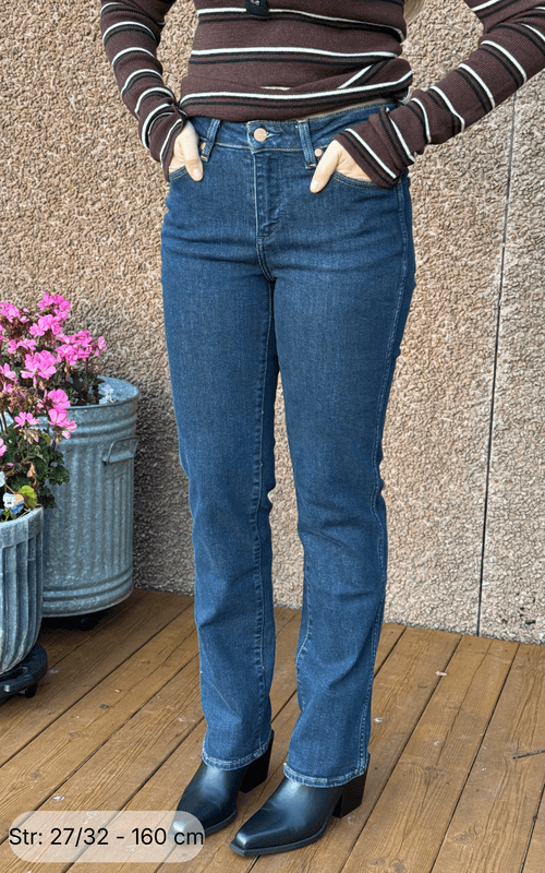 Straight Jean Indigo Eclipse