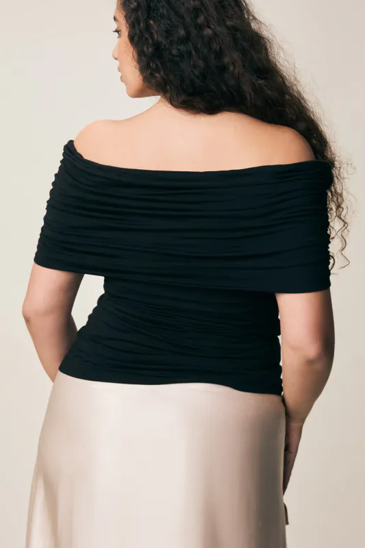 DOSINIA Top Black