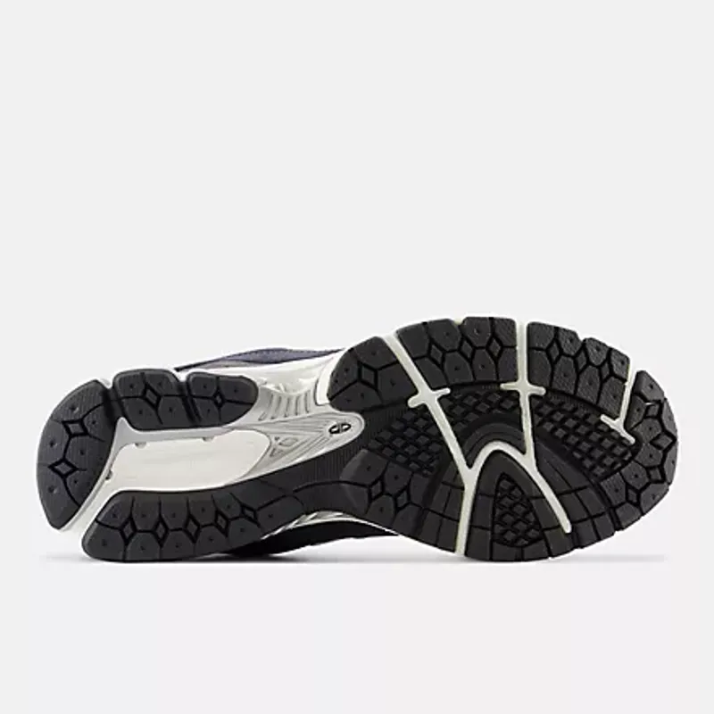 2002R New Balance M2002RSF Eclipse