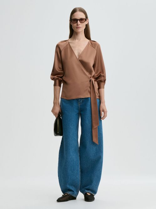 Hovedbilde PACEY Satin Blouse Latte ...
