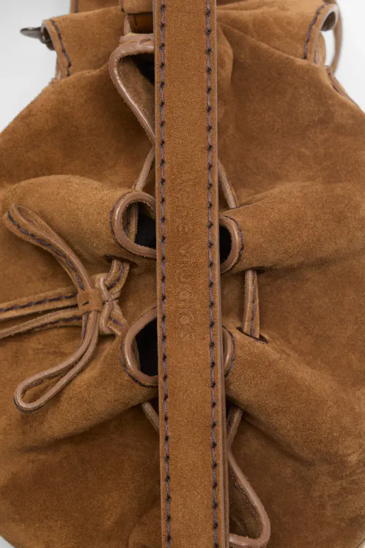 Multipocket Suede Bucket Bag Cognac Brown