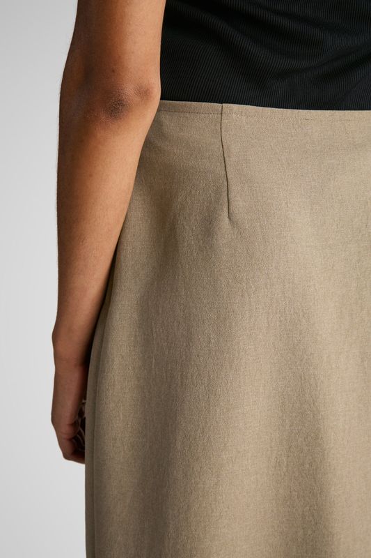 TURNIP Skirt Khaki