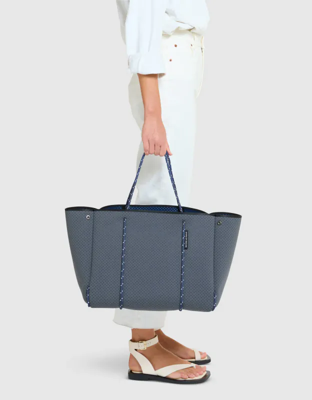 ESCAPE TOTE Pewter