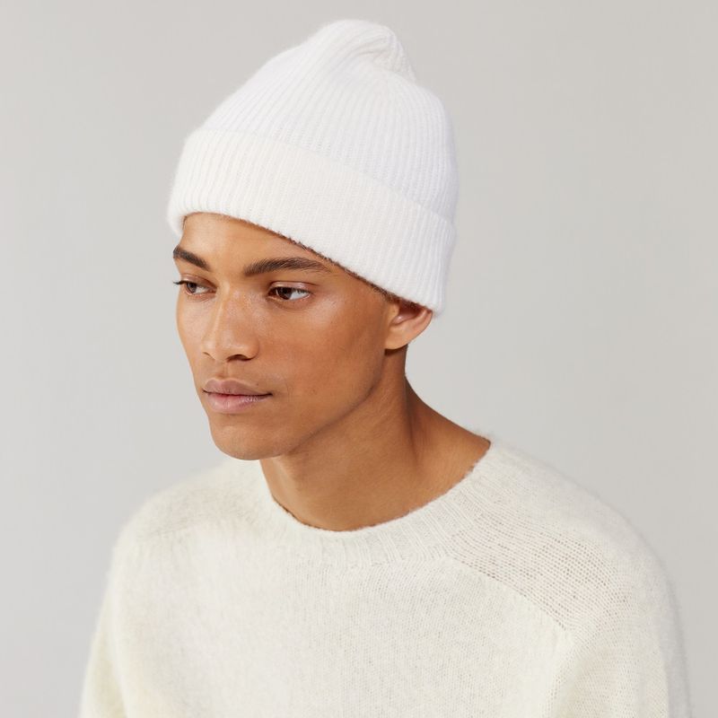 BEANIE Snow