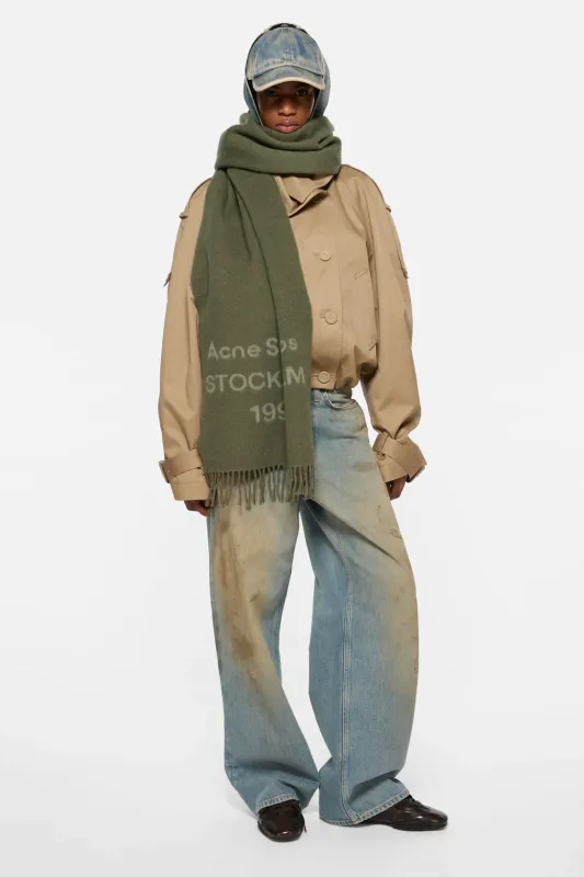 JACQUARD Logo Scarf Oliven|Green 