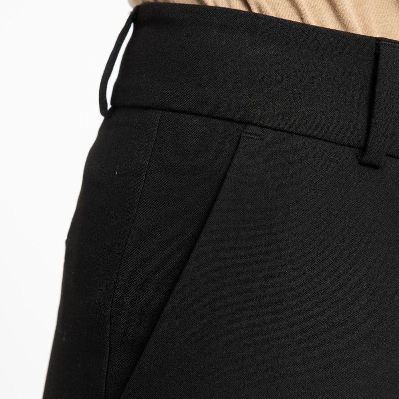 Clara 285 Regular Black