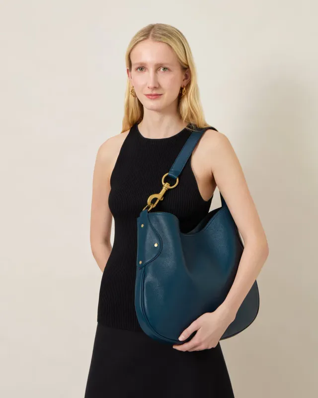 HACKNEY Shoulder Bag Out Of The Blue