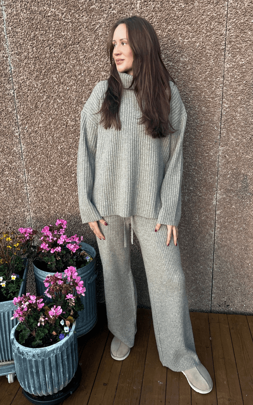 AMARA Rib Trousers Taupe
