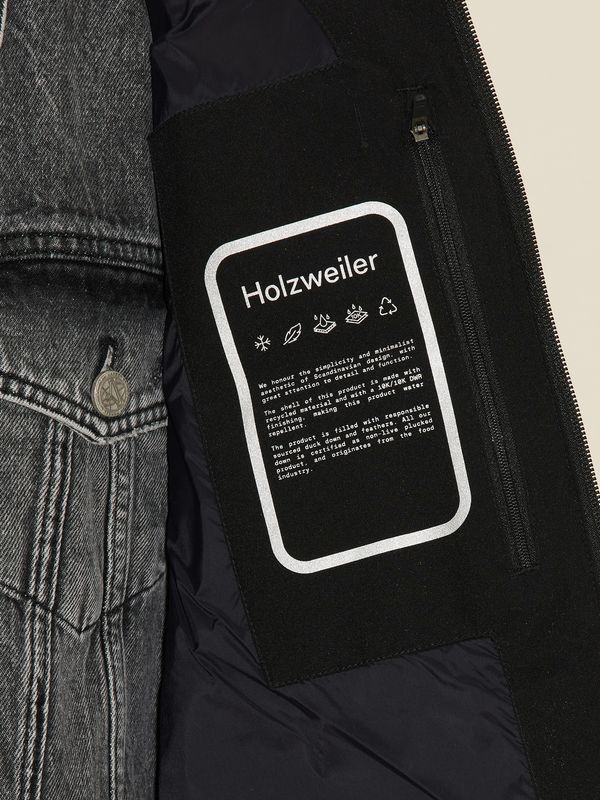 DAFF Down Vest Black