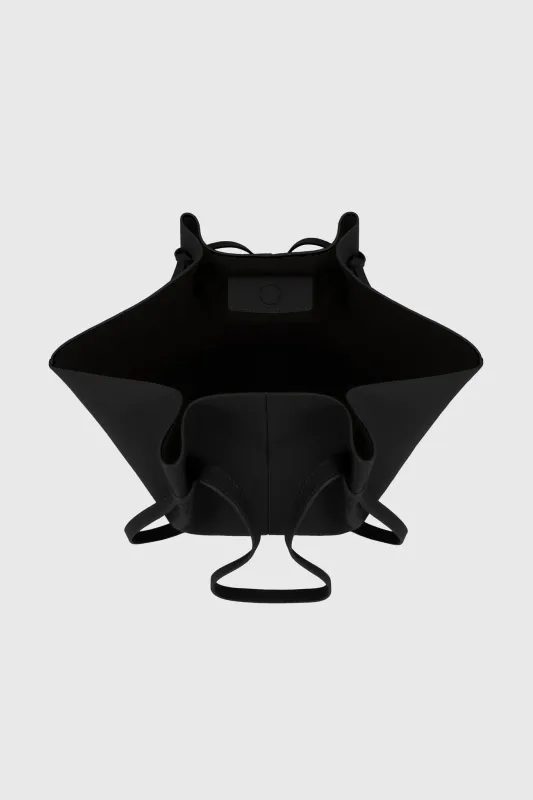 MOCHI LARGE Pebble Grained Leather Black