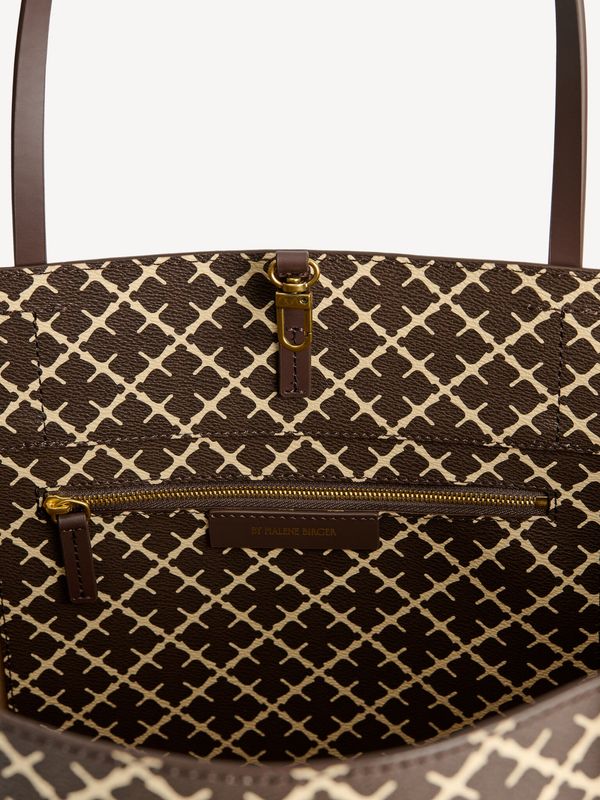 ABI TOTE Signature Flower Warm Brown